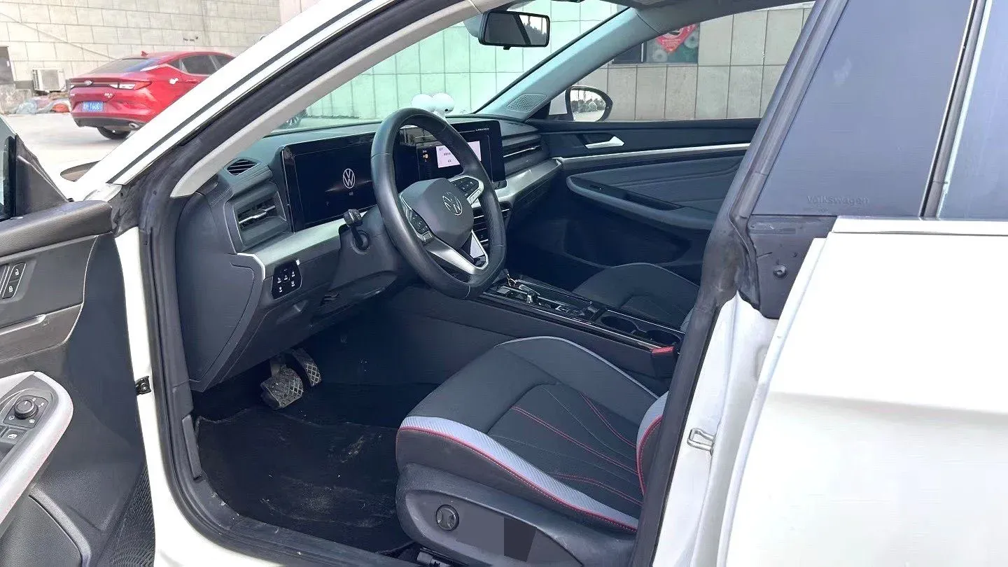 2022 Volkswagen Lavida 1.4T 150HP L4 7DCT,autocango,china used car exporter,china ev exporter,chinese used car exporter,chinese used ev exporter