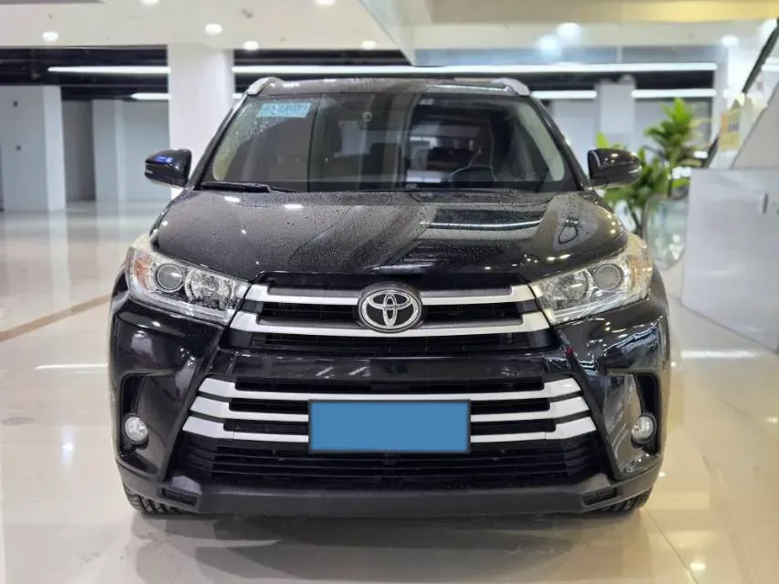 2021 Toyota Highlander 2.0T 220HP L4 6AT,autocango,china used car exporter,china ev exporter,chinese used car exporter,chinese used ev exporter