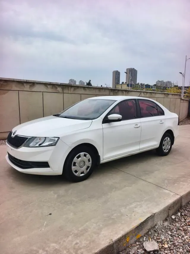 2018 Skoda Rapid 1.6L 110HP L4 5MT,autocango,china used car exporter,china ev exporter,chinese used car exporter,chinese used ev exporter