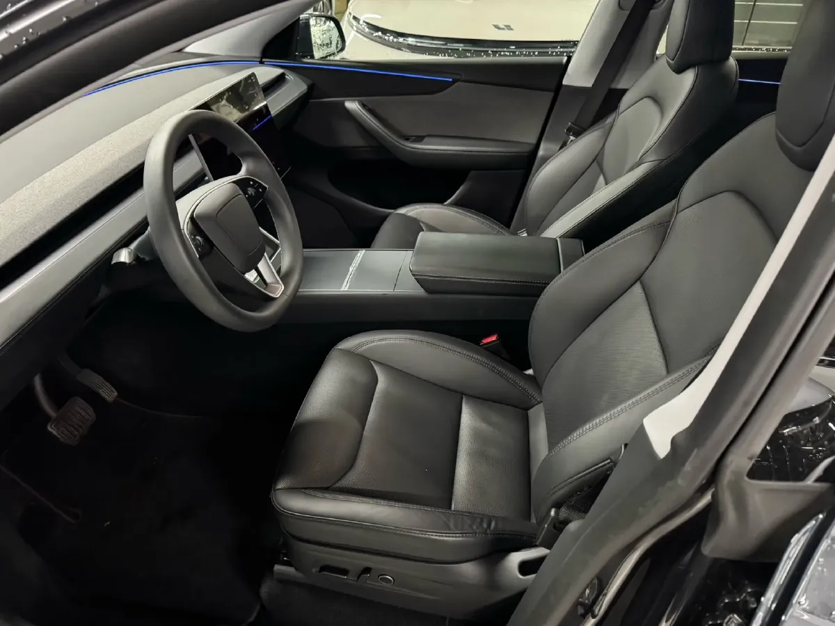 2024 Iveco OuSheng BEV 77.28KWH,autocango,china used car exporter,china ev exporter,chinese used car exporter,chinese used ev exporter