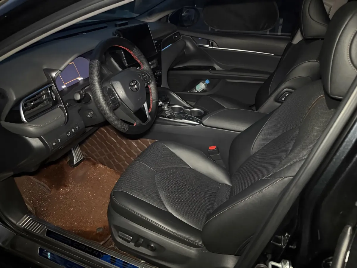 2024 Toyota Camry 2.5L 185HP L4 E-CVT Hybrid,autocango,china used car exporter,china ev exporter,chinese used car exporter,chinese used ev exporter