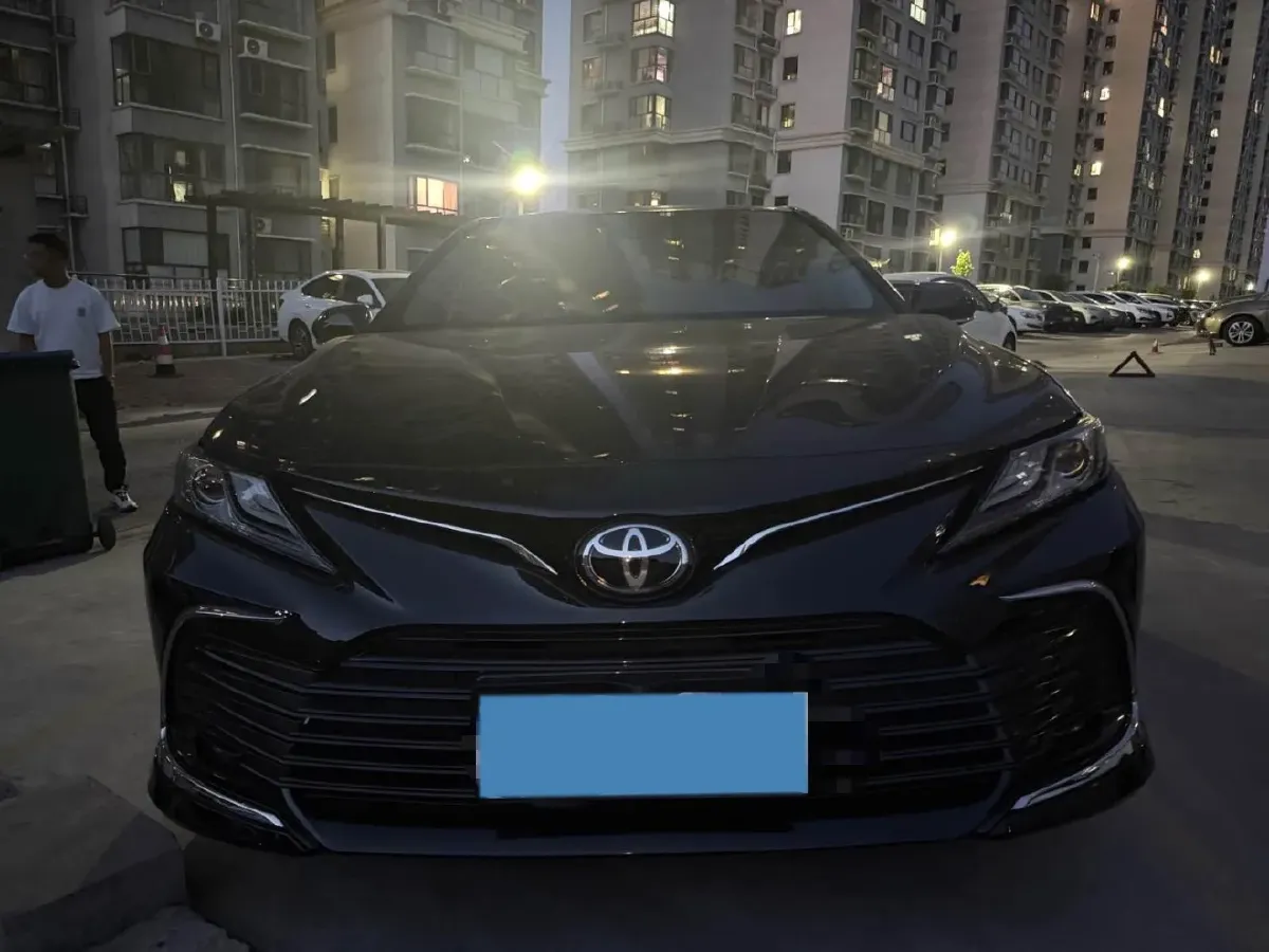 2024 Toyota Camry 2.5L 185HP L4 E-CVT Hybrid,autocango,china used car exporter,china ev exporter,chinese used car exporter,chinese used ev exporter