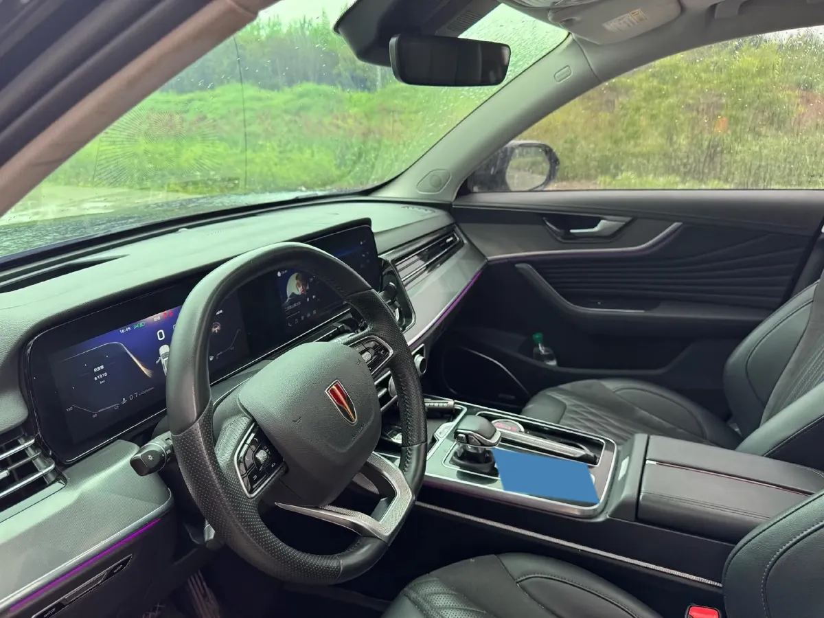 2023 HongQi HS5 2.0T 252HP L4 8AT,autocango,china used car exporter,china ev exporter,chinese used car exporter,chinese used ev exporter