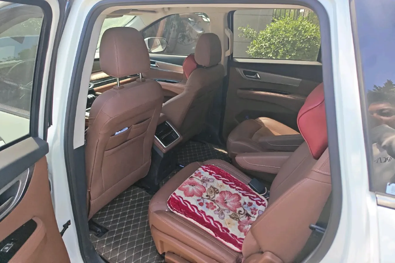 2023 HaiMa 7X 1.6T 195HP L4 6AT,autocango,china used car exporter,china ev exporter,chinese used car exporter,chinese used ev exporter