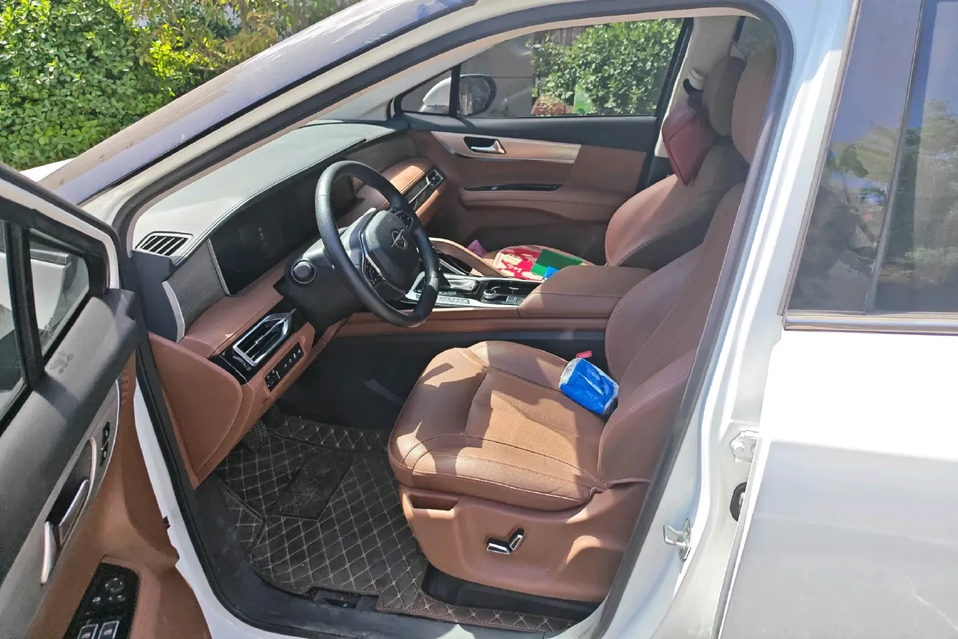 2023 HaiMa 7X 1.6T 195HP L4 6AT,autocango,china used car exporter,china ev exporter,chinese used car exporter,chinese used ev exporter