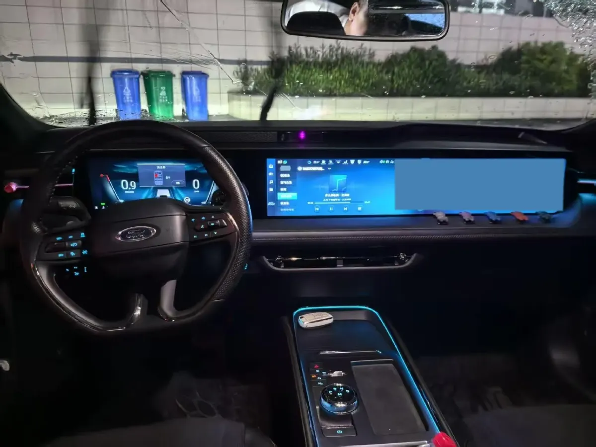 2022 Ford Mondeo 2.0T 238HP L4 8AT,autocango,china used car exporter,china ev exporter,chinese used car exporter,chinese used ev exporter