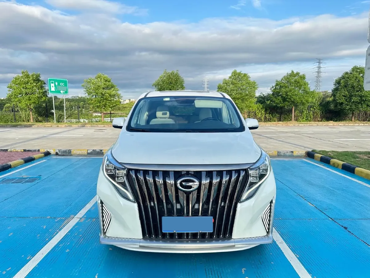 2018 GAC Trumpchi M8 2.0T 201HP L4 6AT,autocango,china used car exporter,china ev exporter,chinese used car exporter,chinese used ev exporter