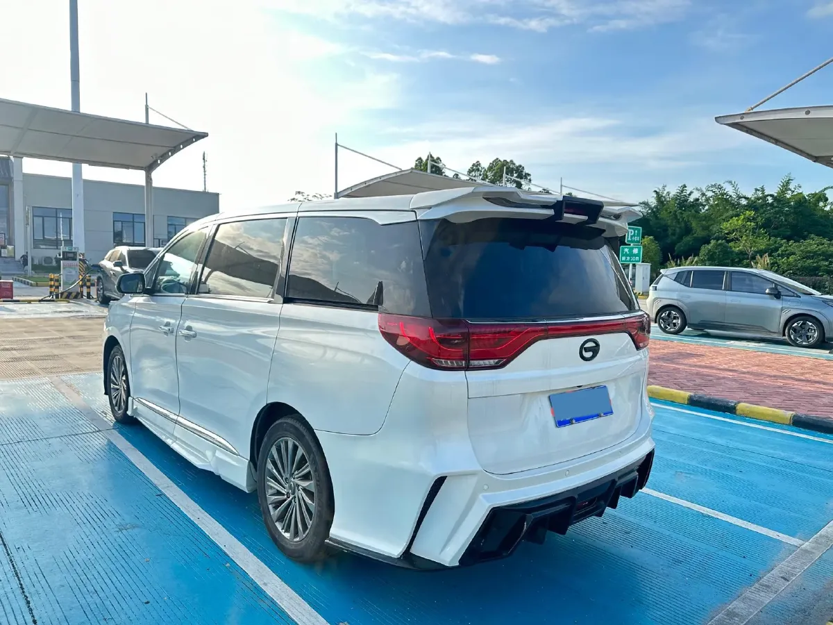 2018 GAC Trumpchi M8 2.0T 201HP L4 6AT,autocango,china used car exporter,china ev exporter,chinese used car exporter,chinese used ev exporter