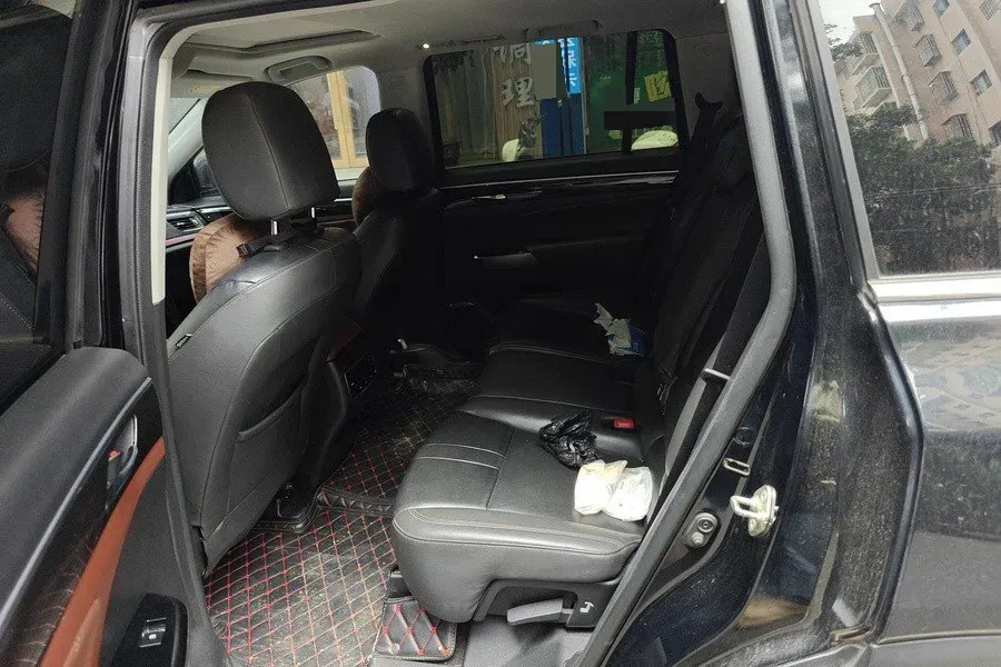 2017 GAC Trumpchi GS8 2.0T 201HP L4 6AT,autocango,china used car exporter,china ev exporter,chinese used car exporter,chinese used ev exporter