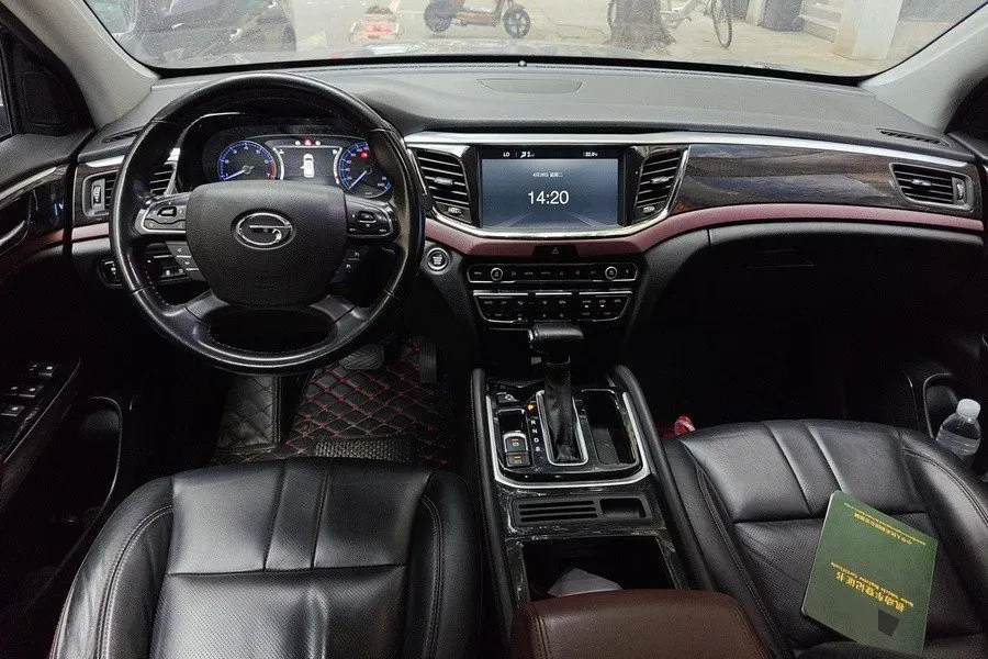 2017 GAC Trumpchi GS8 2.0T 201HP L4 6AT,autocango,china used car exporter,china ev exporter,chinese used car exporter,chinese used ev exporter