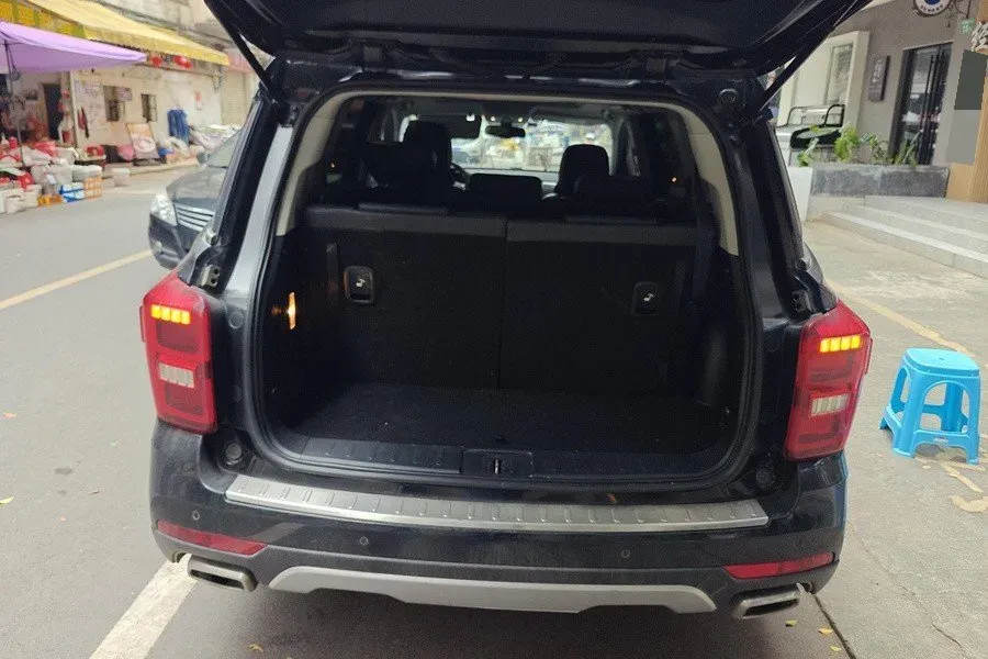 2017 GAC Trumpchi GS8 2.0T 201HP L4 6AT,autocango,china used car exporter,china ev exporter,chinese used car exporter,chinese used ev exporter