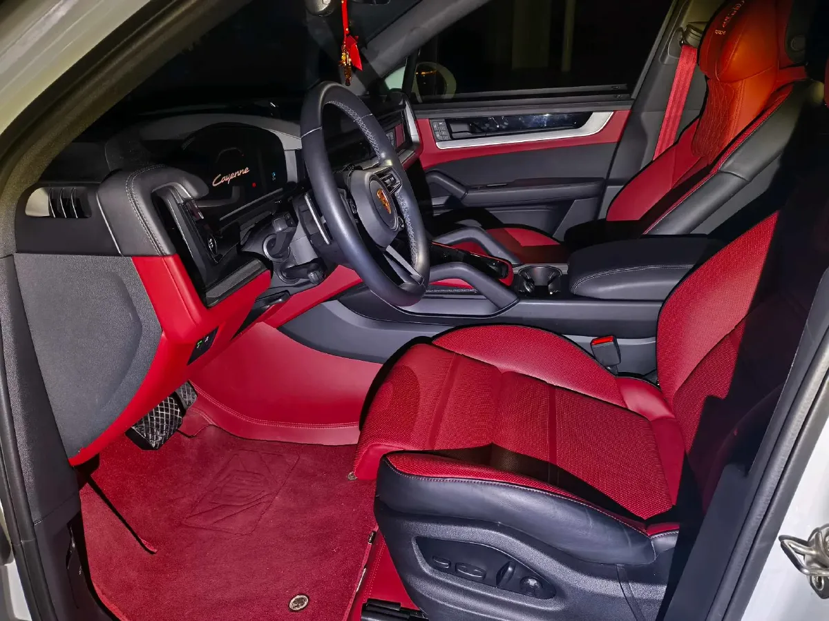 2023 Porsche Cayenne 3.0T 340HP V6 8AT,autocango,china used car exporter,china ev exporter,chinese used car exporter,chinese used ev exporter