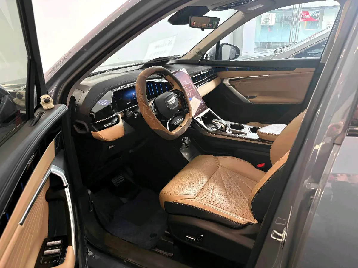2023 Geely StarRay 1.5T 181HP L4 7DCT,autocango,china used car exporter,china ev exporter,chinese used car exporter,chinese used ev exporter
