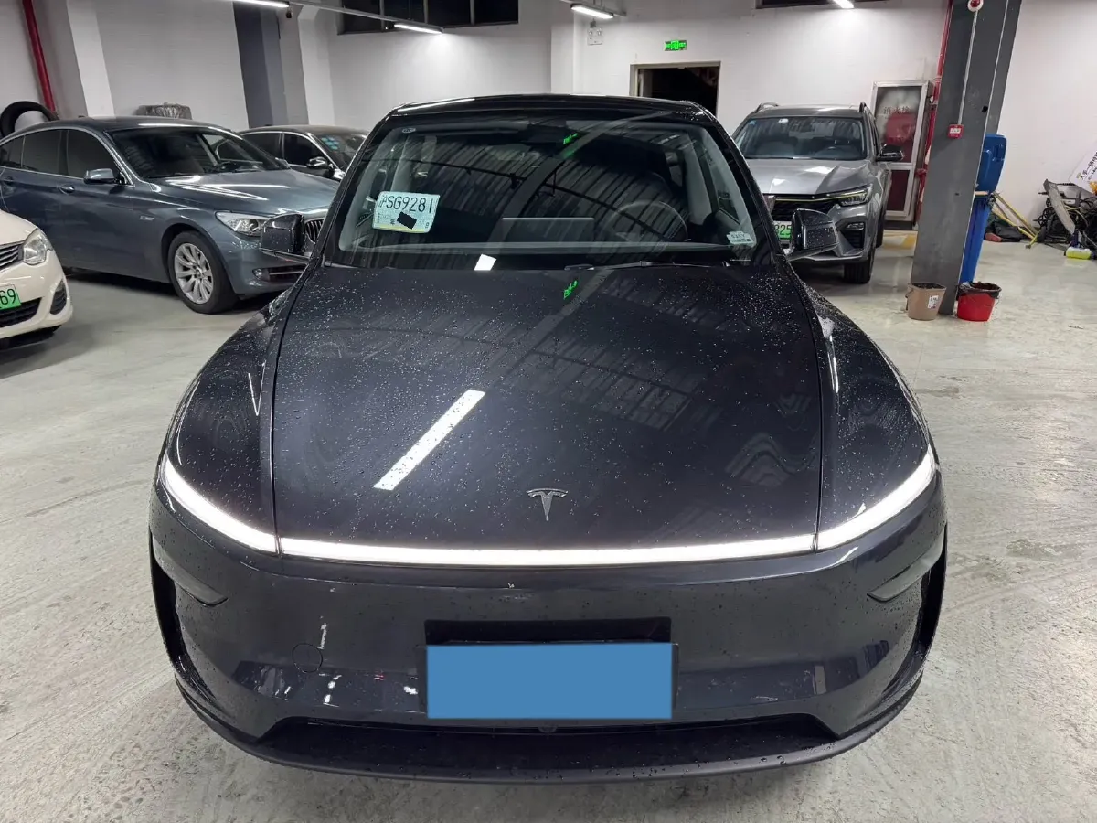 2024 Iveco OuSheng BEV 77.28KWH,autocango,china used car exporter,china ev exporter,chinese used car exporter,chinese used ev exporter