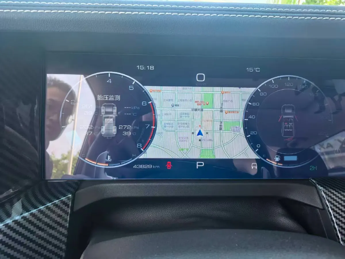 2023 Tank 300 2.0T 227HP L4 8AT,autocango,china used car exporter,china ev exporter,chinese used car exporter,chinese used ev exporter