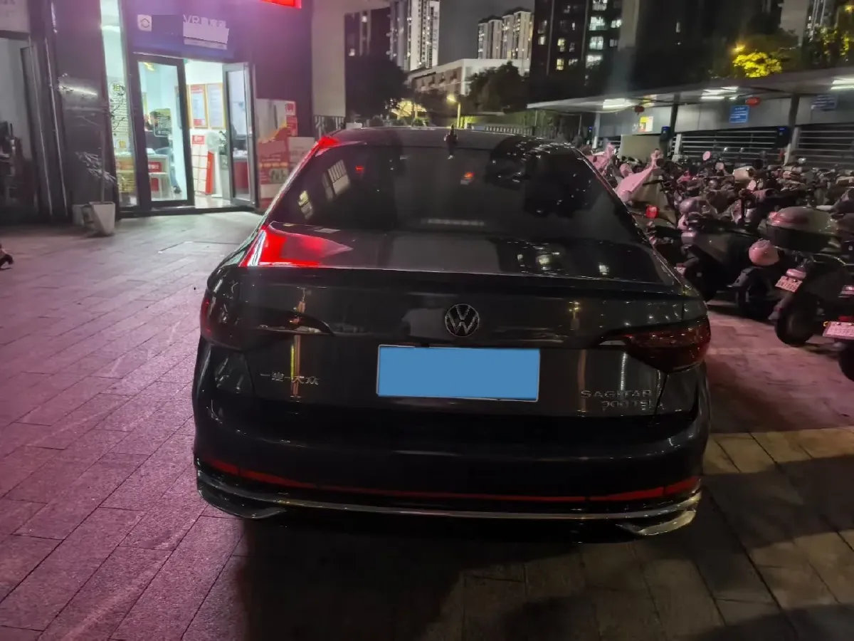 2024 Volkswagen Sagitar 1.5T 160HP L4 7DCT,autocango,china used car exporter,china ev exporter,chinese used car exporter,chinese used ev exporter