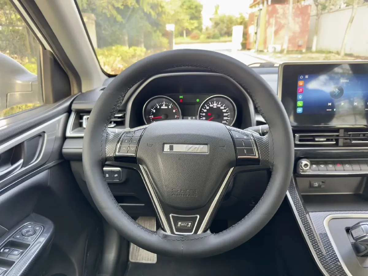 2021 Haval M6 1.5T 150HP L4 7DCT,autocango,china used car exporter,china ev exporter,chinese used car exporter,chinese used ev exporter