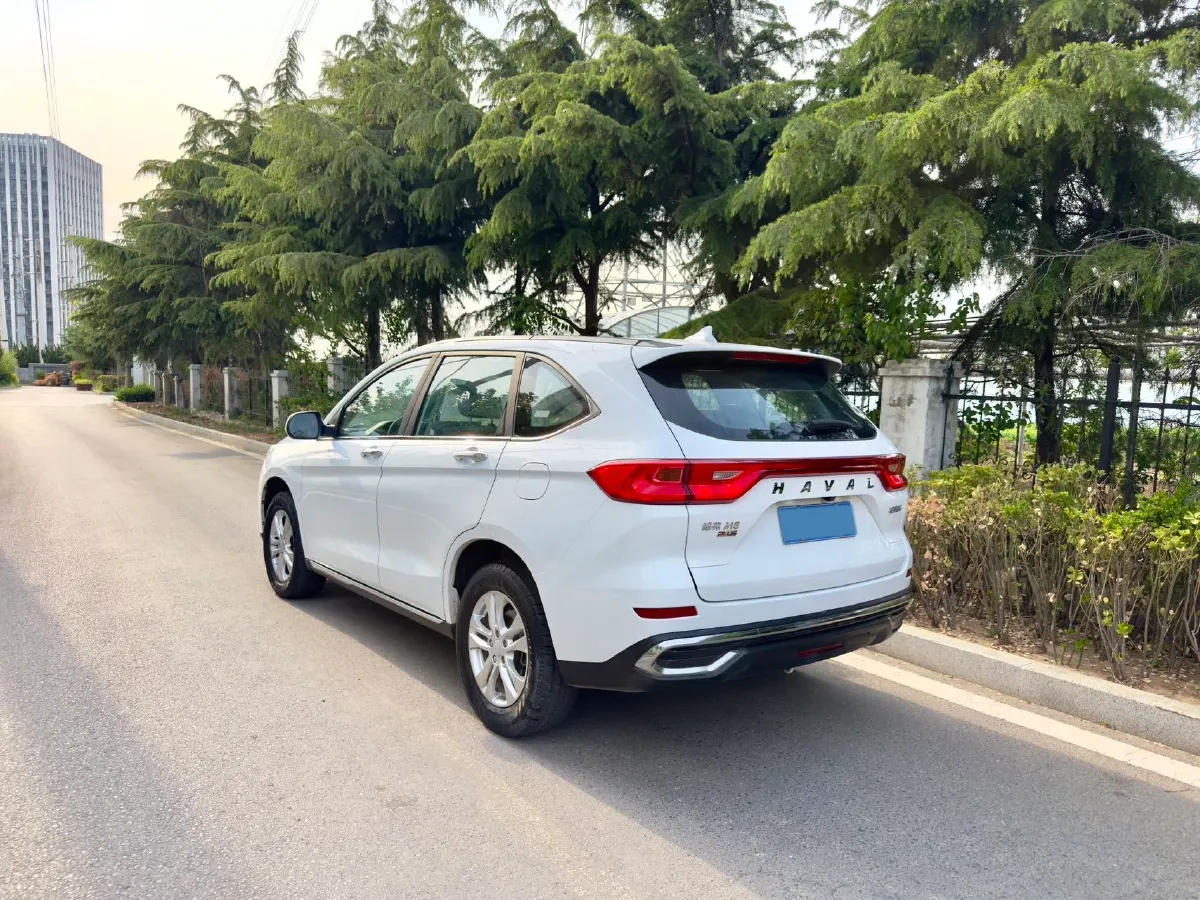 2021 Haval M6 1.5T 150HP L4 7DCT,autocango,china used car exporter,china ev exporter,chinese used car exporter,chinese used ev exporter