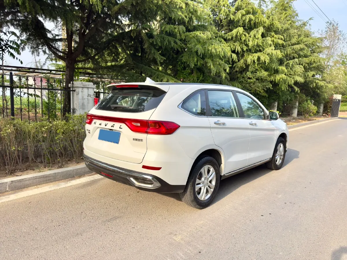 2021 Haval M6 1.5T 150HP L4 7DCT,autocango,china used car exporter,china ev exporter,chinese used car exporter,chinese used ev exporter