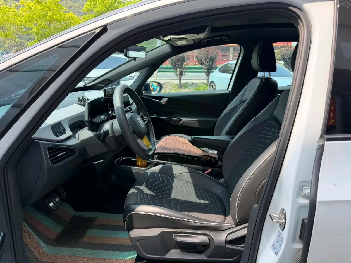 2021 Volkswagen T-Cross 1.4T 150HP L4 7DCT,autocango,china used car exporter,china ev exporter,chinese used car exporter,chinese used ev exporter