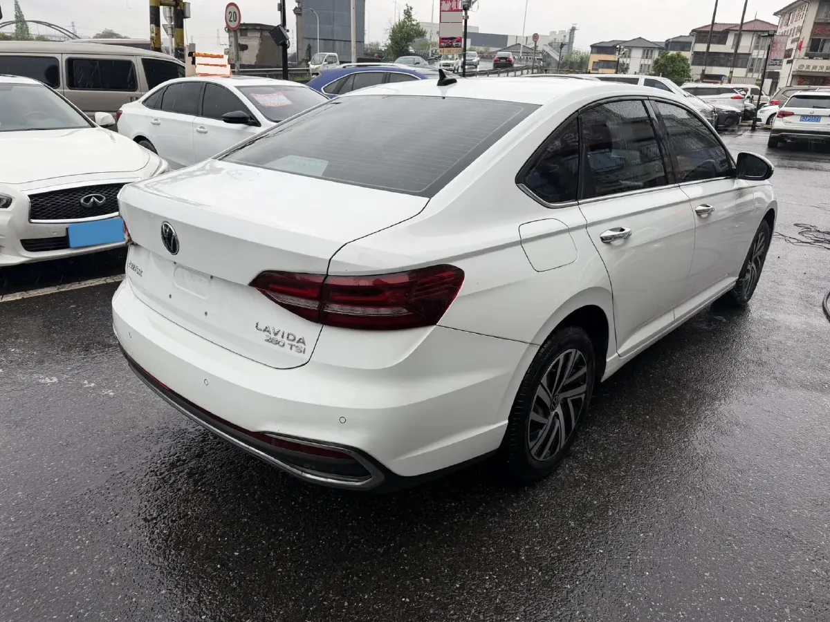 2023 Volkswagen Lavida 1.4T 150HP L4 7DCT,autocango,china used car exporter,china ev exporter,chinese used car exporter,chinese used ev exporter