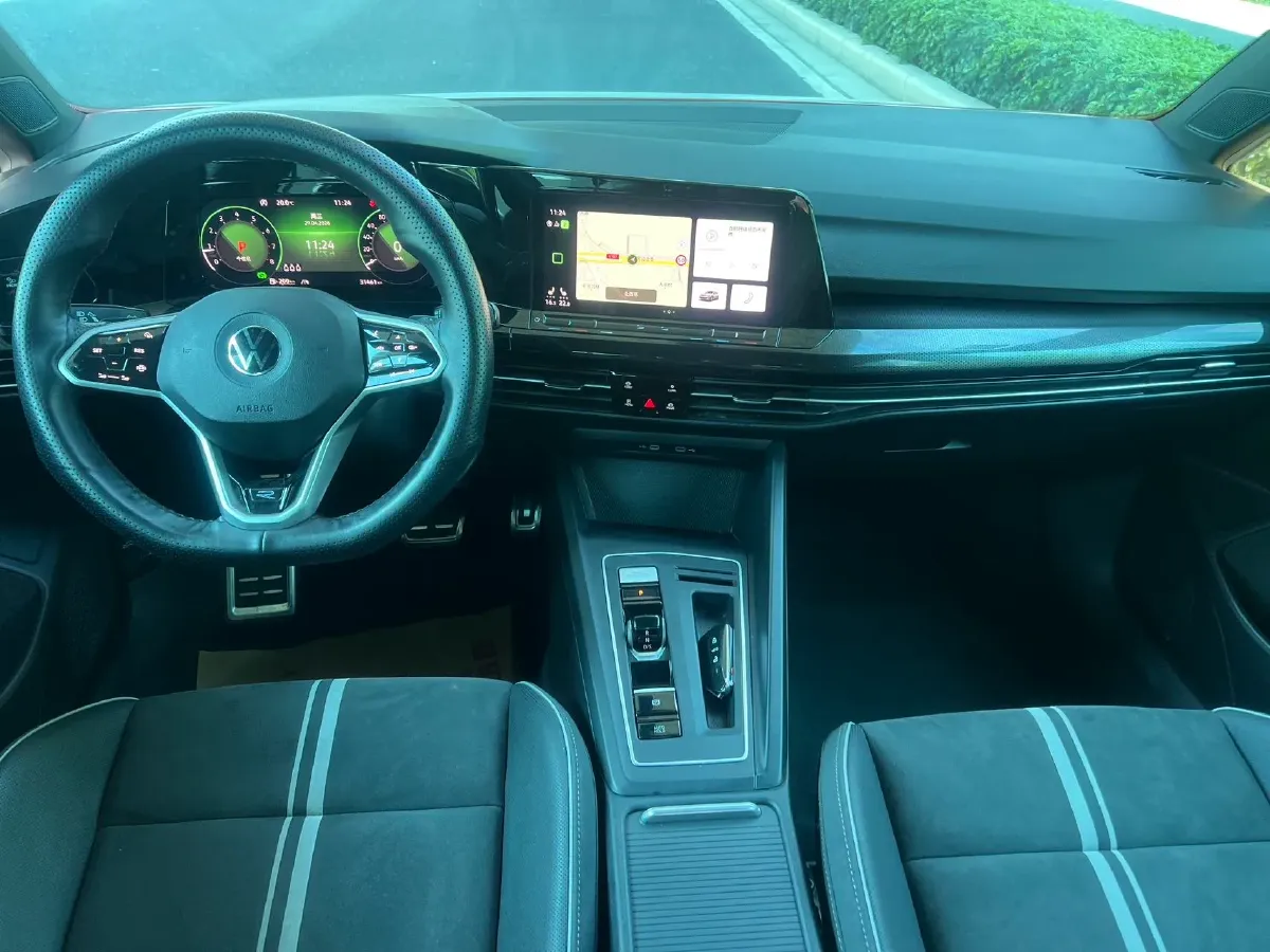 2023 Volkswagen Golf 1.4T 150HP L4 7DCT,autocango,china used car exporter,china ev exporter,chinese used car exporter,chinese used ev exporter