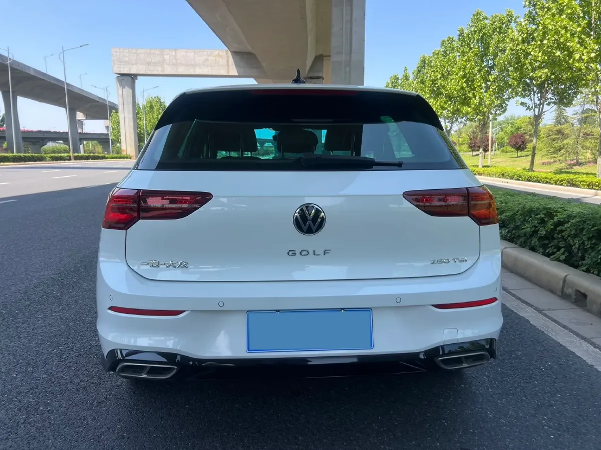 2023 Volkswagen Golf 1.4T 150HP L4 7DCT,autocango,china used car exporter,china ev exporter,chinese used car exporter,chinese used ev exporter