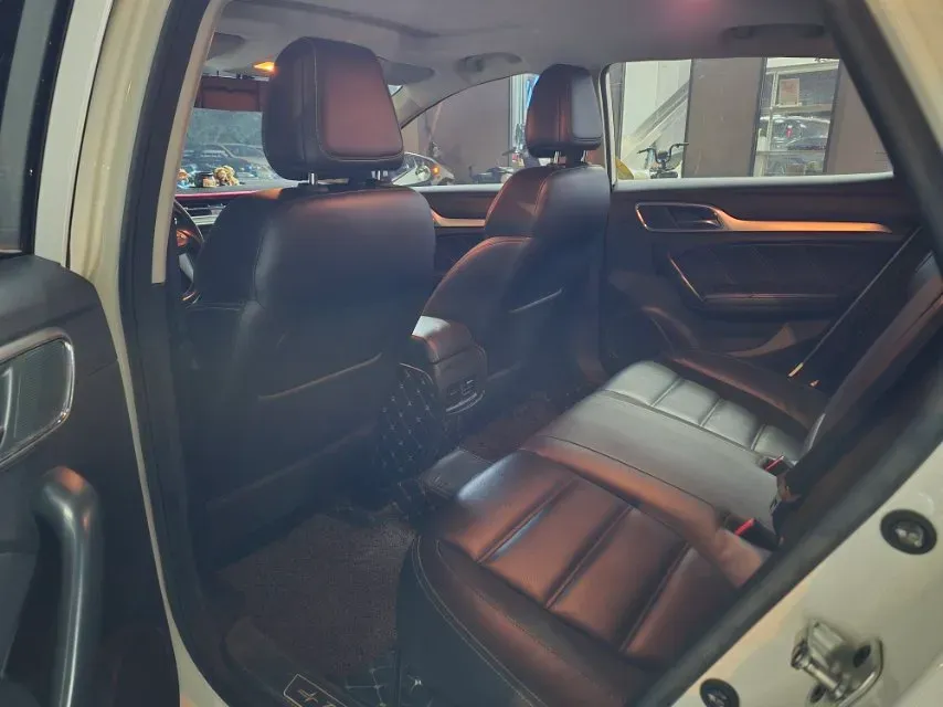 2017 MG MG6 1.5T 169HP L4 7DCT,autocango,china used car exporter,china ev exporter,chinese used car exporter,chinese used ev exporter