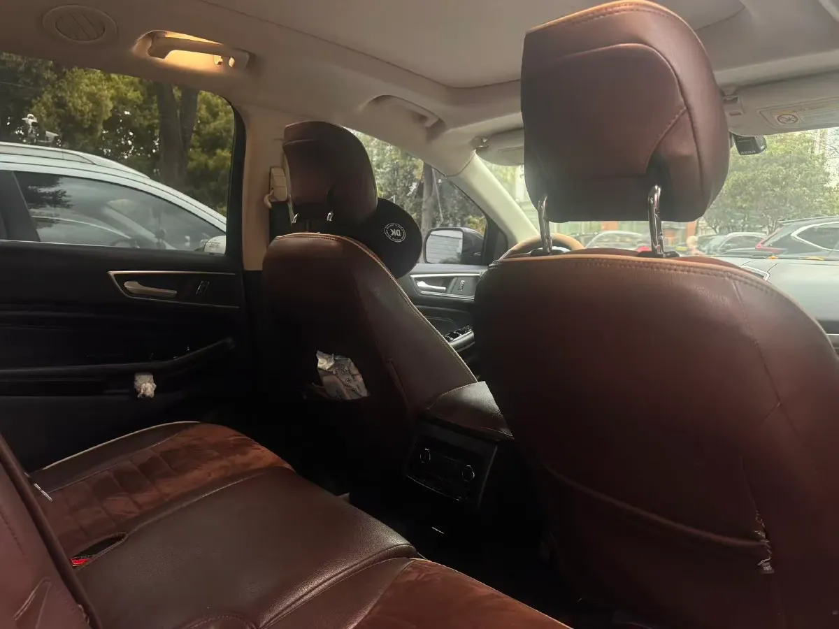 2018 Ford Edge 2.0T 245HP L4 6AT,autocango,china used car exporter,china ev exporter,chinese used car exporter,chinese used ev exporter