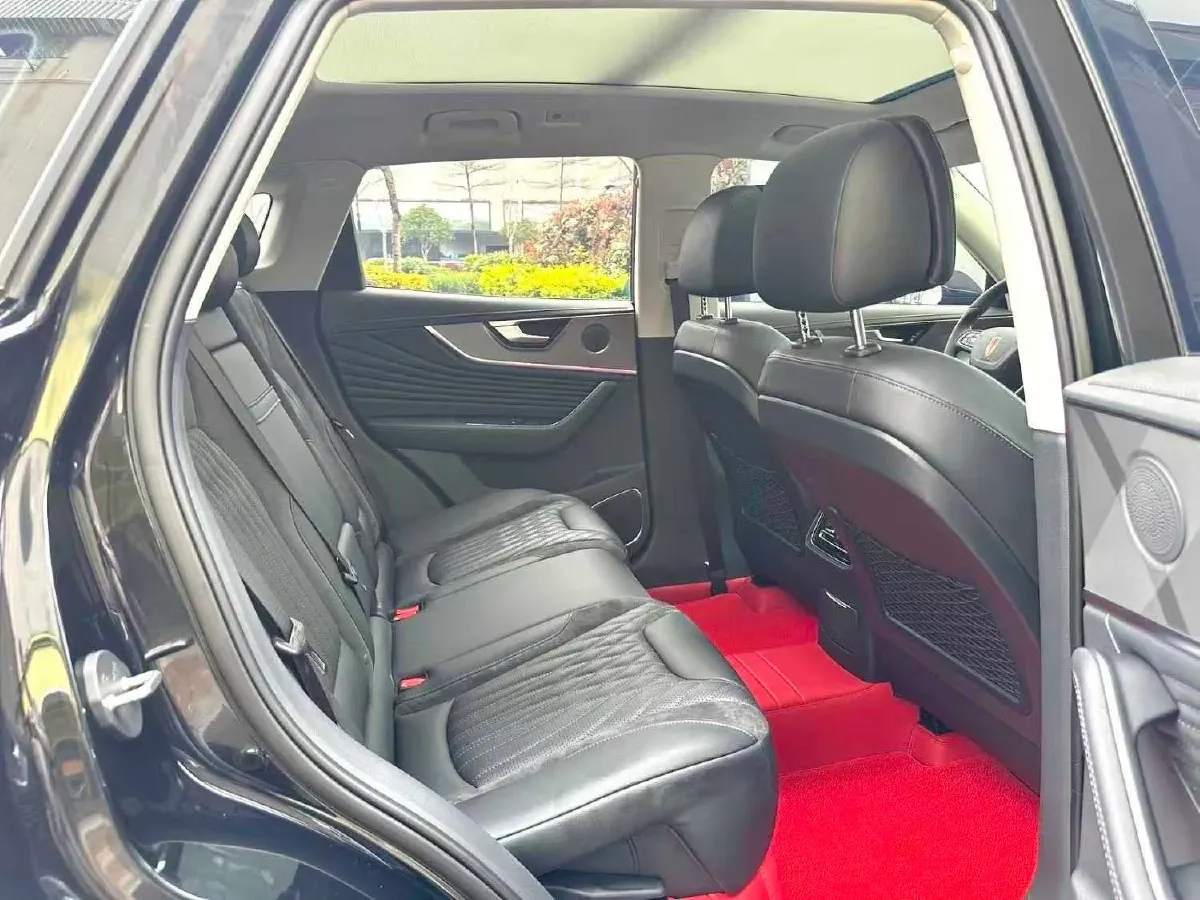 2023 HongQi HS5 2.0T 252HP L4 8AT,autocango,china used car exporter,china ev exporter,chinese used car exporter,chinese used ev exporter