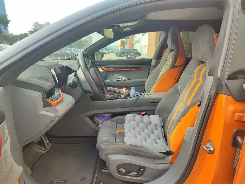 2023 Zeekr 001 BEV 100KWH,autocango,china used car exporter,china ev exporter,chinese used car exporter,chinese used ev exporter