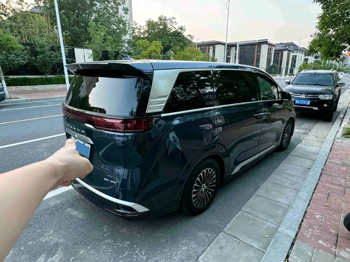 2022 Honda Odyssey 2.0L 146HP L4 E-CVT Hybrid,autocango,china used car exporter,china ev exporter,chinese used car exporter,chinese used ev exporter