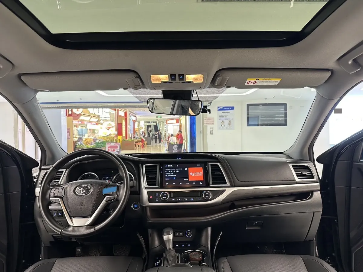 2021 Toyota Highlander 2.0T 220HP L4 6AT,autocango,china used car exporter,china ev exporter,chinese used car exporter,chinese used ev exporter