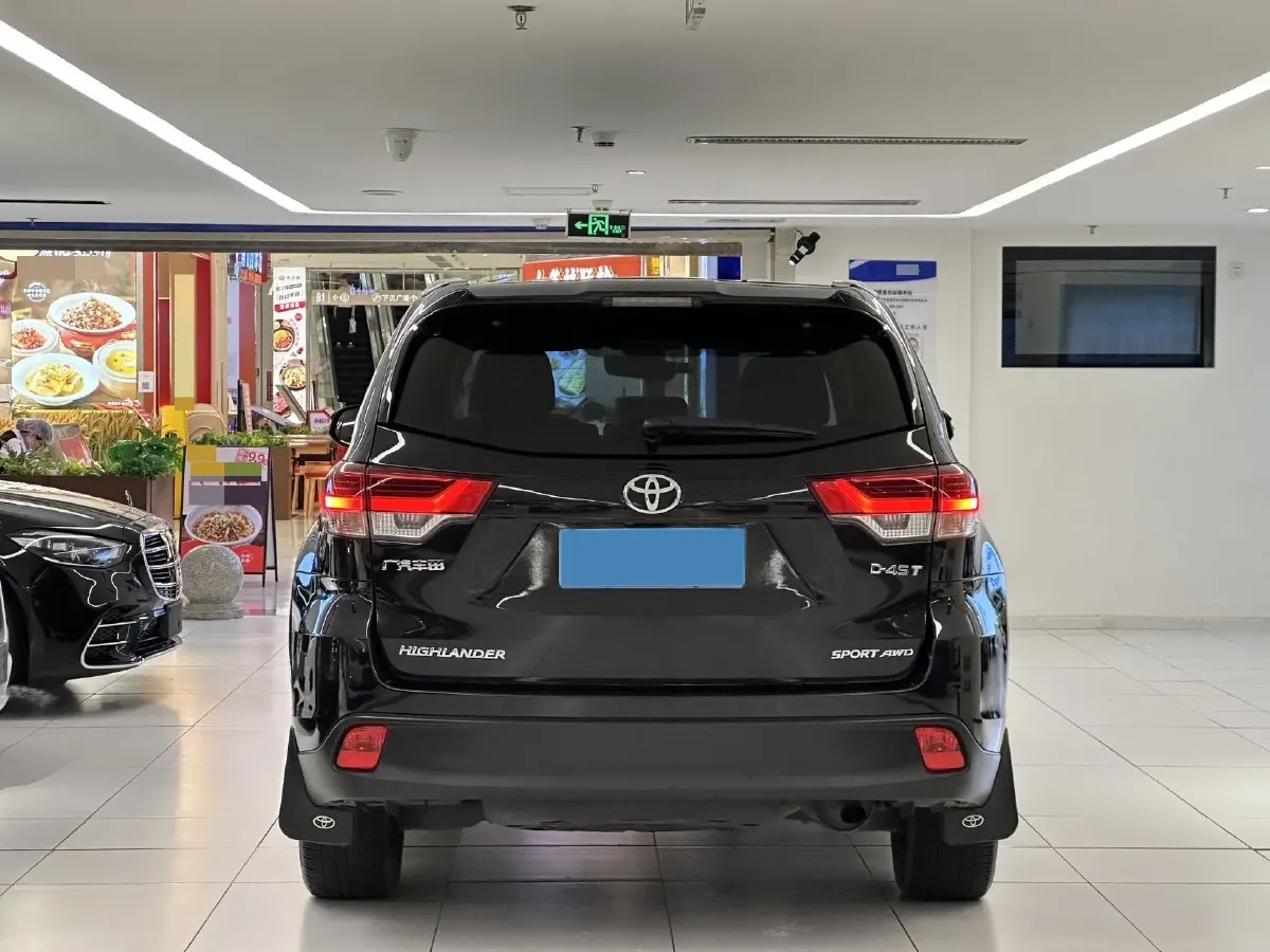 2021 Toyota Highlander 2.0T 220HP L4 6AT,autocango,china used car exporter,china ev exporter,chinese used car exporter,chinese used ev exporter