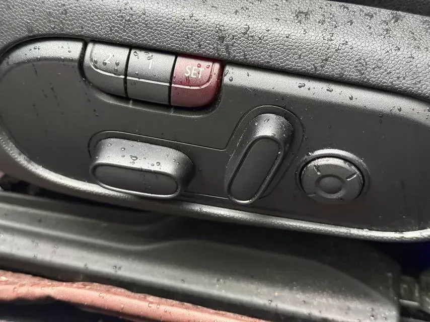 2018 Jeep Grand Commander 2.0T 234HP L4 9AT,autocango,china used car exporter,china ev exporter,chinese used car exporter,chinese used ev exporter