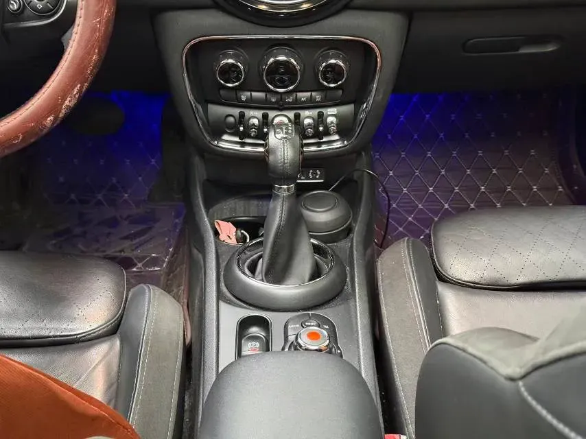 2018 Jeep Grand Commander 2.0T 234HP L4 9AT,autocango,china used car exporter,china ev exporter,chinese used car exporter,chinese used ev exporter