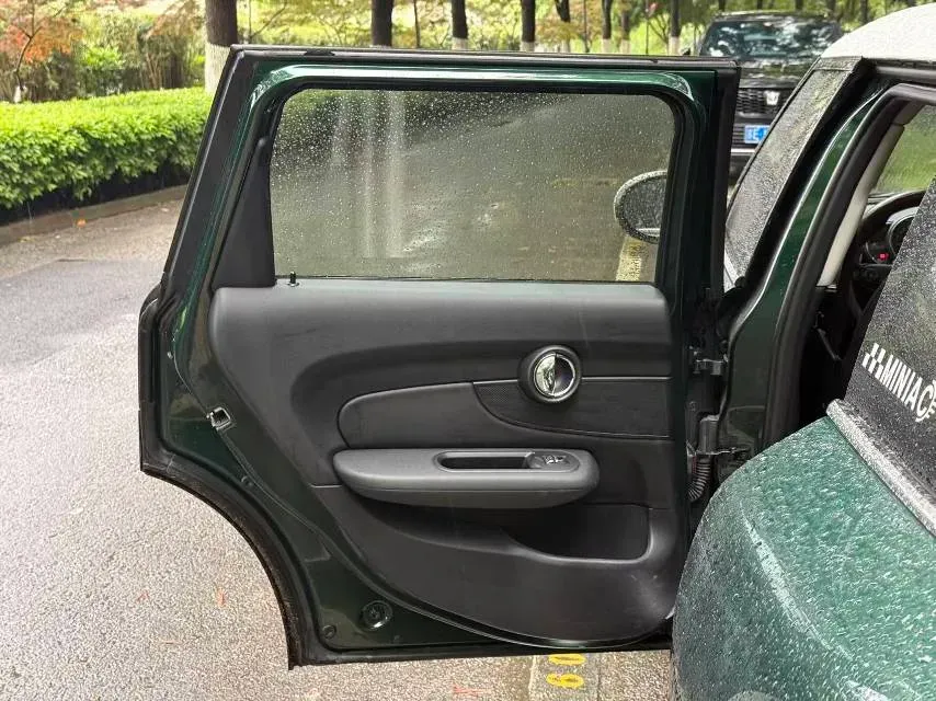 2018 Jeep Grand Commander 2.0T 234HP L4 9AT,autocango,china used car exporter,china ev exporter,chinese used car exporter,chinese used ev exporter