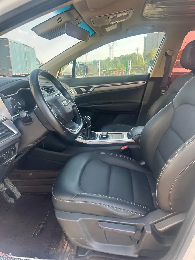 2019 Geely Emgrand GS 1.4T 141HP L4 6MT,autocango,china used car exporter,china ev exporter,chinese used car exporter,chinese used ev exporter