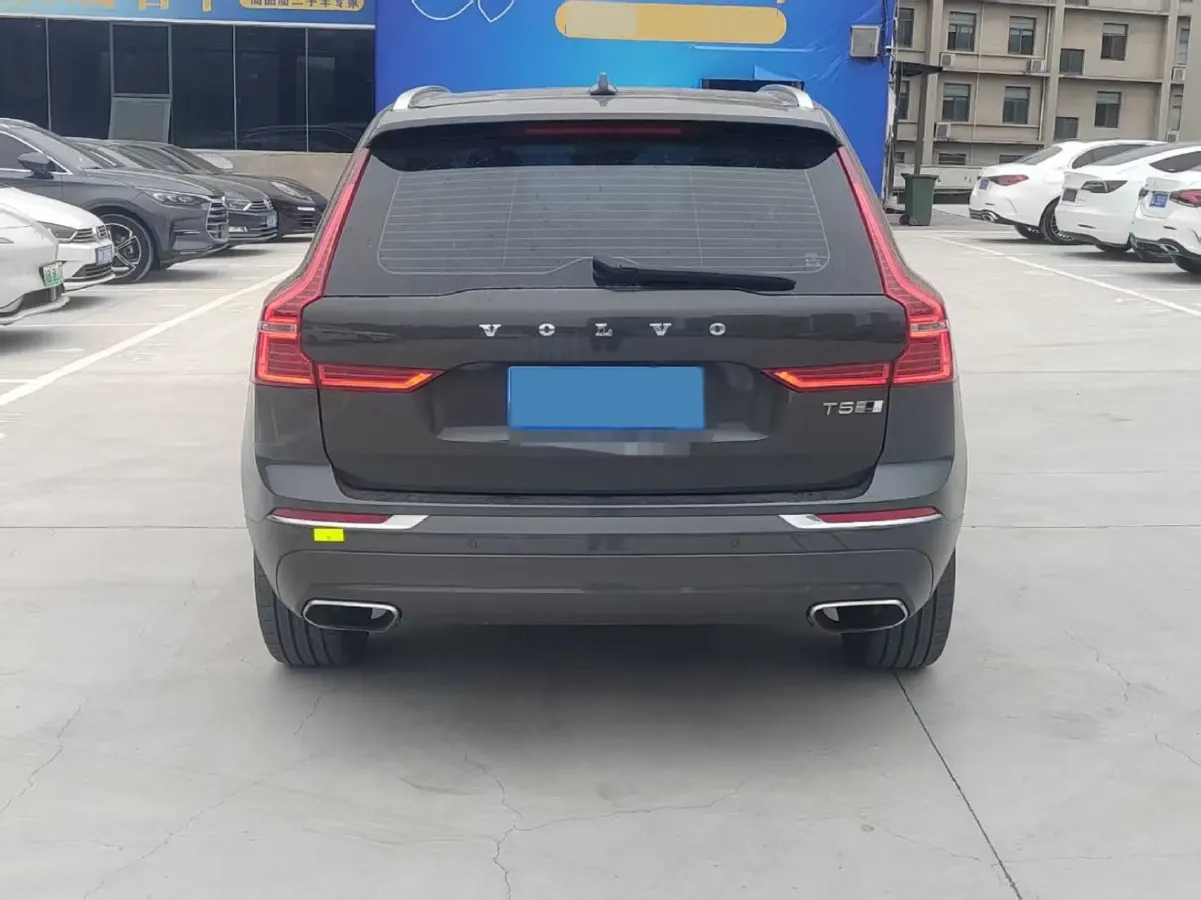 2020 Volvo XC60 2.0T 254HP L4 8AT,autocango,china used car exporter,china ev exporter,chinese used car exporter,chinese used ev exporter