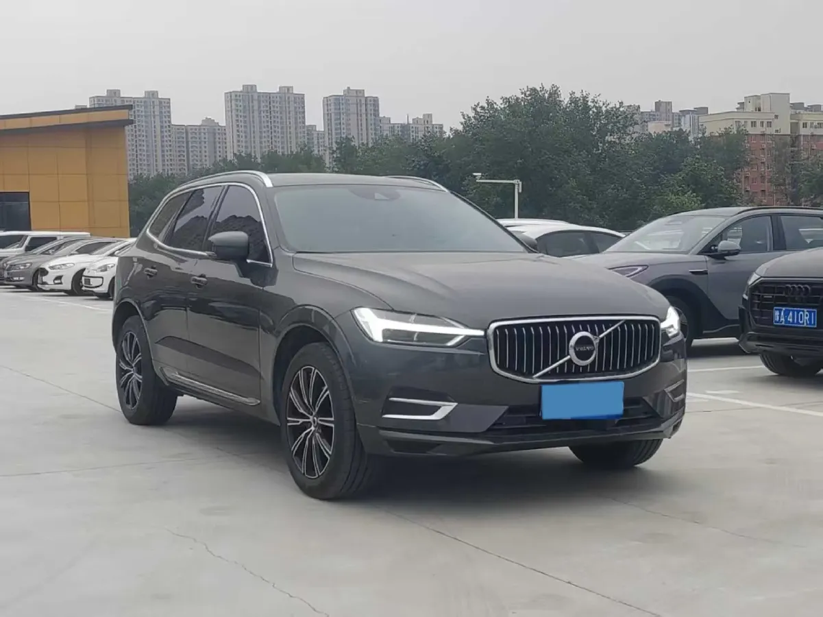 2020 Volvo XC60 2.0T 254HP L4 8AT,autocango,china used car exporter,china ev exporter,chinese used car exporter,chinese used ev exporter