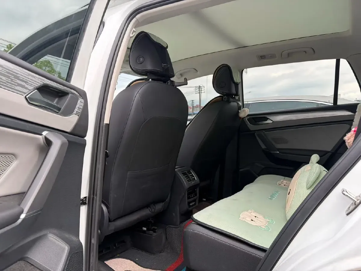 2023 Volkswagen Tayron 2.0T 186HP L4 7DCT,autocango,china used car exporter,china ev exporter,chinese used car exporter,chinese used ev exporter