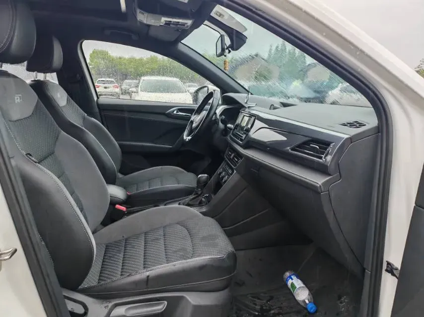 2019 MINI MINI 1.5T 102HP L3 7DCT,autocango,china used car exporter,china ev exporter,chinese used car exporter,chinese used ev exporter