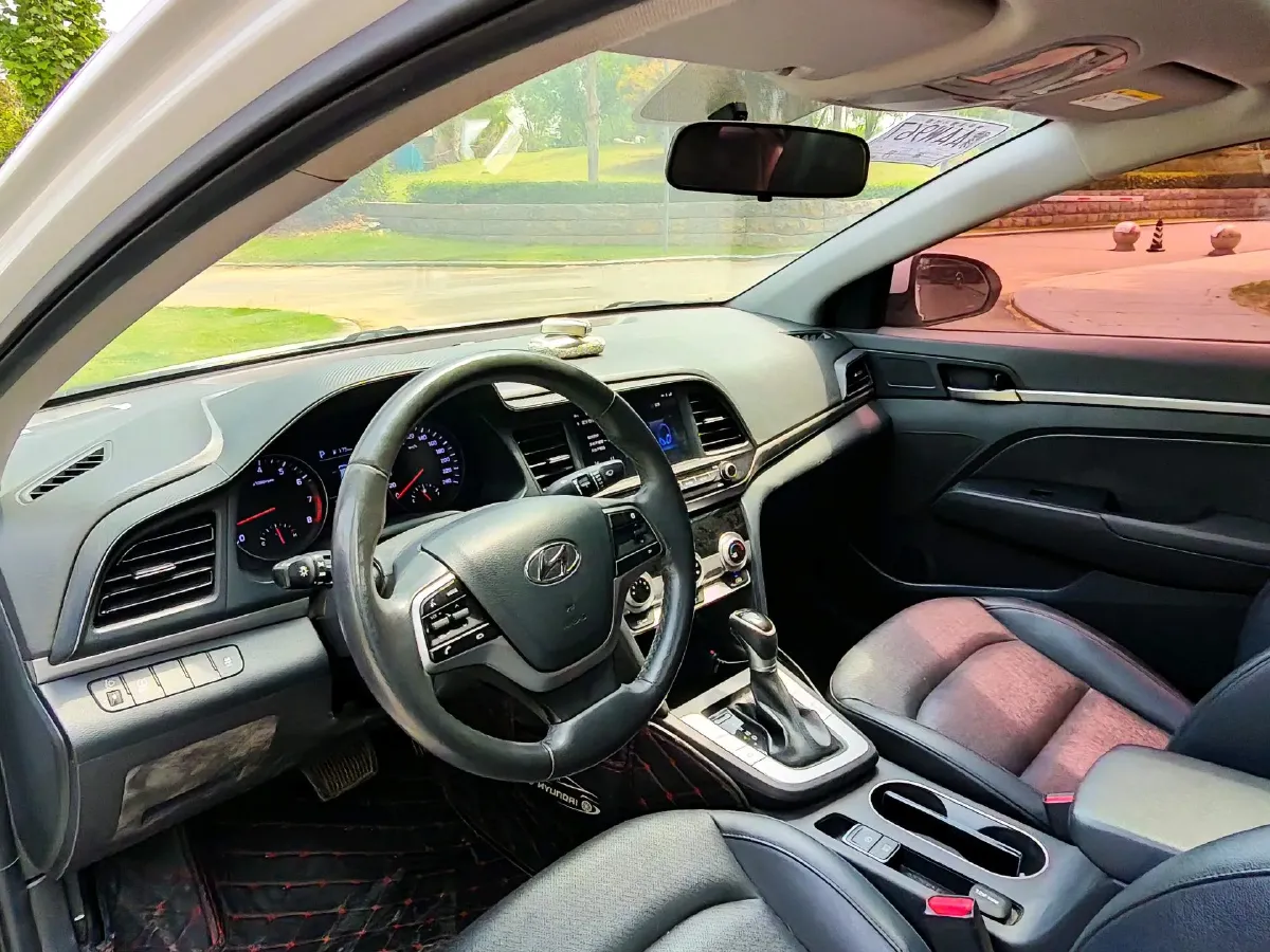2020 Hyundai Elantra 1.5L 115HP L4 CVT,autocango,china used car exporter,china ev exporter,chinese used car exporter,chinese used ev exporter