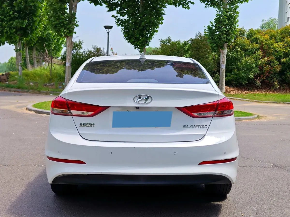 2020 Hyundai Elantra 1.5L 115HP L4 CVT,autocango,china used car exporter,china ev exporter,chinese used car exporter,chinese used ev exporter