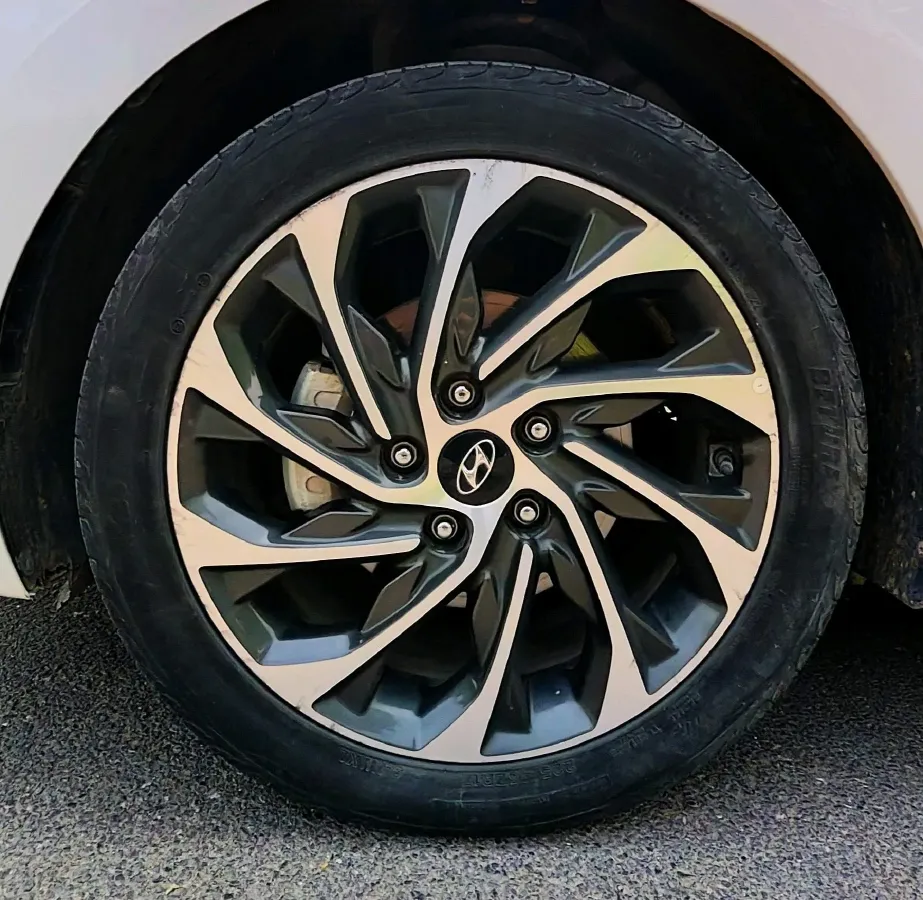 2020 Hyundai Elantra 1.5L 115HP L4 CVT,autocango,china used car exporter,china ev exporter,chinese used car exporter,chinese used ev exporter