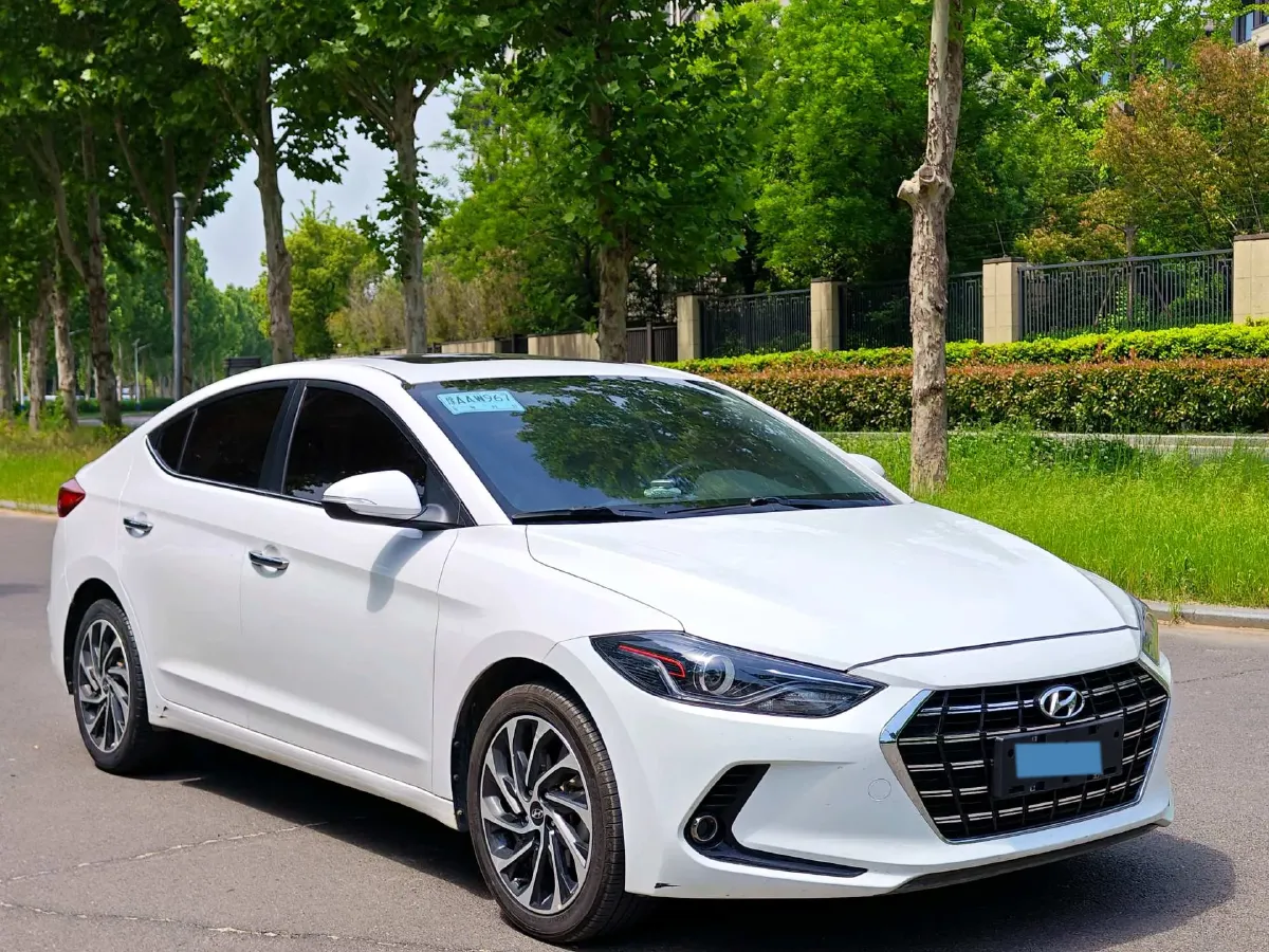 2020 Hyundai Elantra 1.5L 115HP L4 CVT,autocango,china used car exporter,china ev exporter,chinese used car exporter,chinese used ev exporter