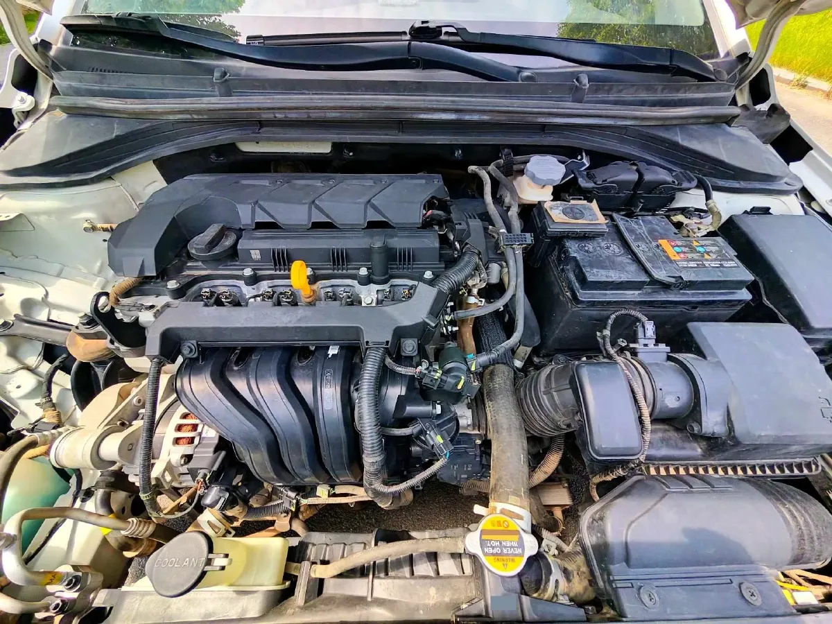 2020 Hyundai Elantra 1.5L 115HP L4 CVT,autocango,china used car exporter,china ev exporter,chinese used car exporter,chinese used ev exporter