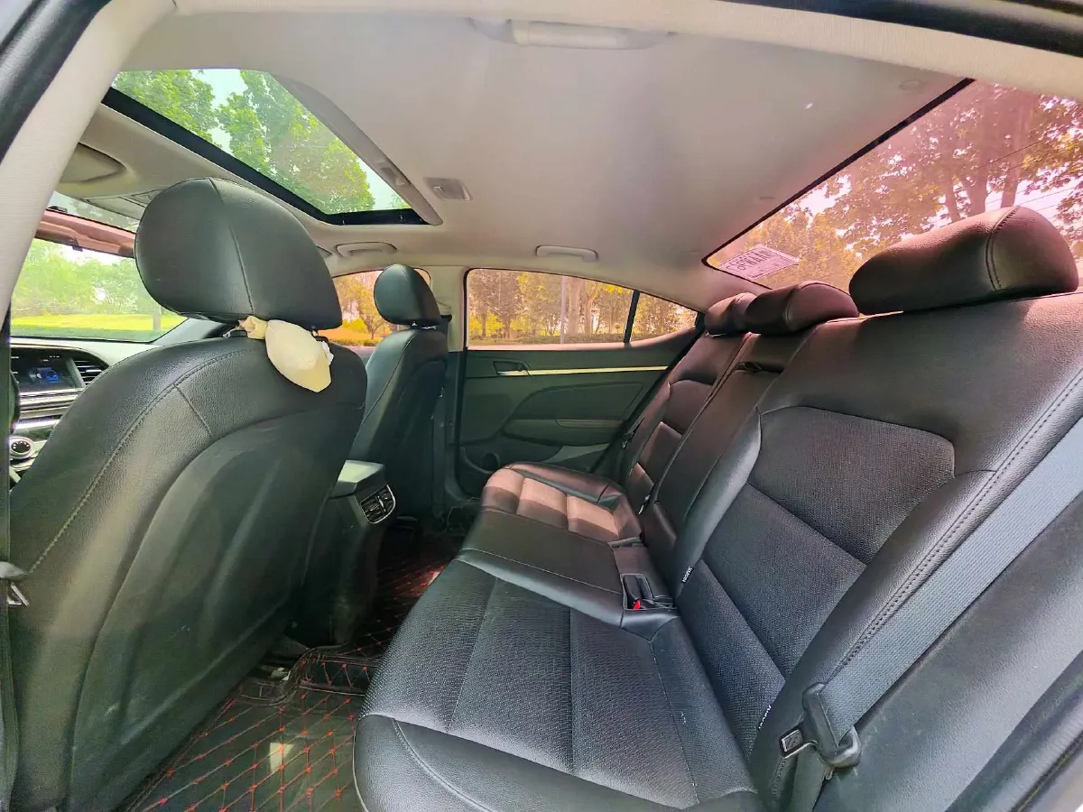 2020 Hyundai Elantra 1.5L 115HP L4 CVT,autocango,china used car exporter,china ev exporter,chinese used car exporter,chinese used ev exporter