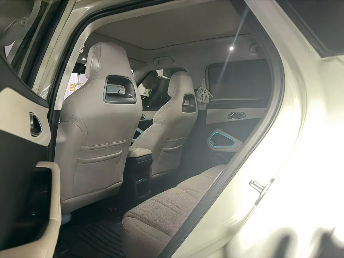 2024 BYD YuanUP BEV 45.12KWH,autocango,china used car exporter,china ev exporter,chinese used car exporter,chinese used ev exporter