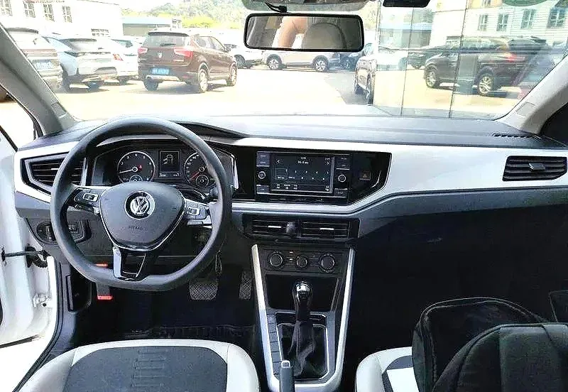 2019 Volkswagen Polo 1.5L 113HP L4 6AT,autocango,china used car exporter,china ev exporter,chinese used car exporter,chinese used ev exporter